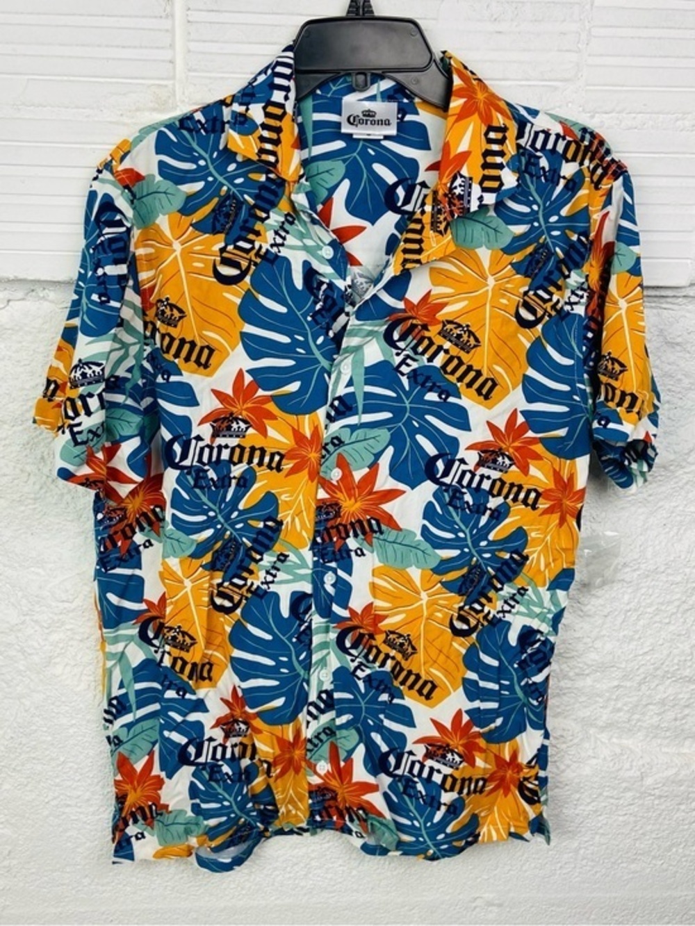 NWOT Corona Tropical Leaf Button-Up Shirt - Blue, Orange, Green size small